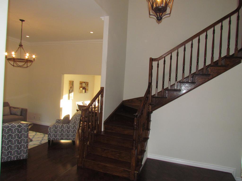 Casa vacanze 2 Floors House With Pool